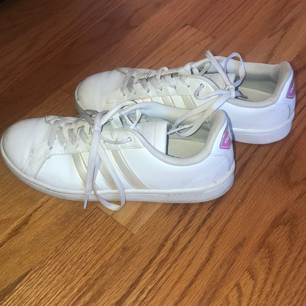 adidas cloud-foam sneakers